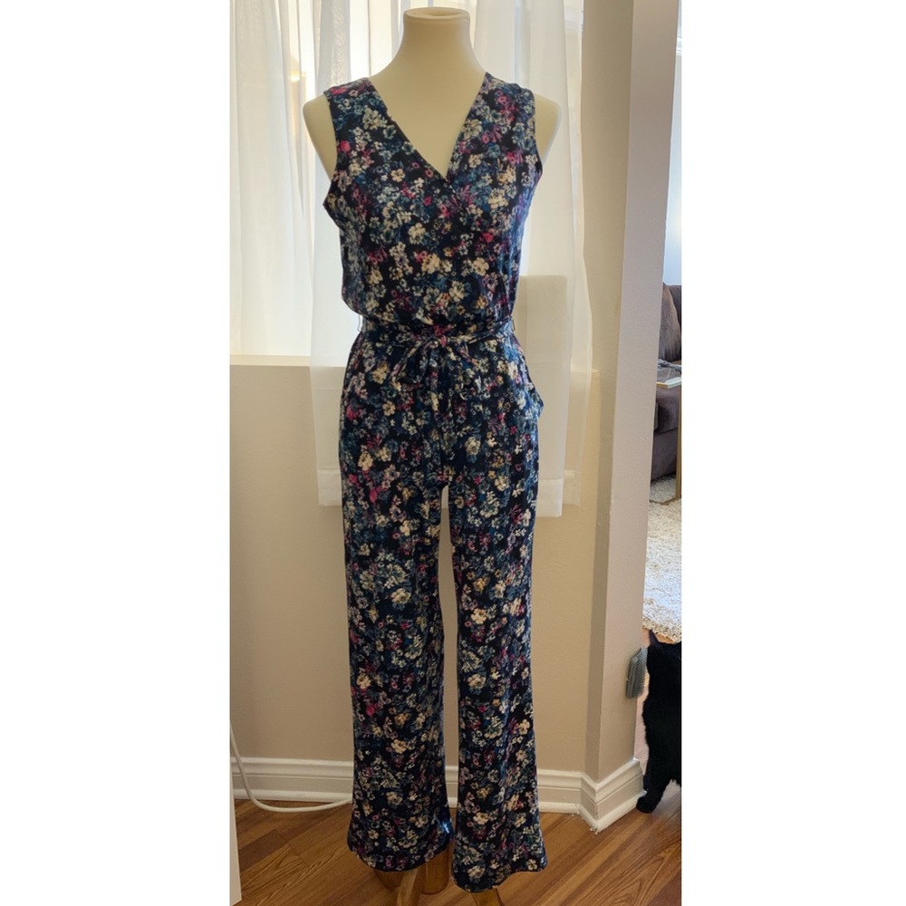 Romper / Jumpsuit. Collection Petite. Size small.